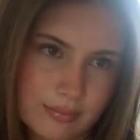 0hwh01sy0uu Meztelen