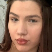 Aarianaas Meztelen