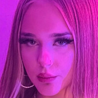 adrianablondiexx Meztelen