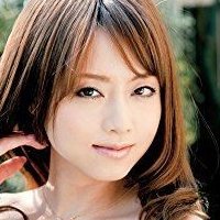 Akiho Yoshizawa Meztelen