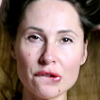 Albina Meredith Meztelen