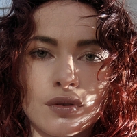 Alexis Luna Meztelen