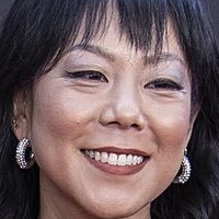 Ali Ahn Meztelen