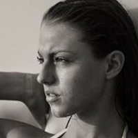 Alina Marzi Meztelen
