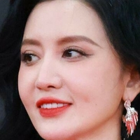 Alina Zhang Meztelen