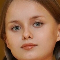 Alisaya Meztelen