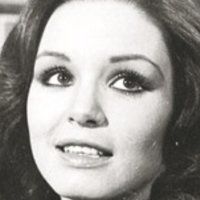 Alma Muriel Meztelen