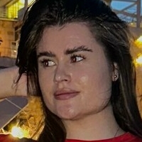 alysshan Meztelen