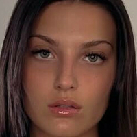 Amelia Hakes Meztelen