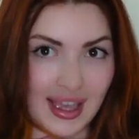 Amy August Meztelen