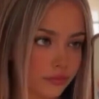 andreacollar08 Meztelen