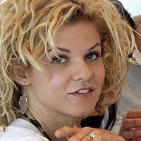 Angel McCord Meztelen