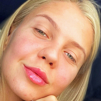 angela.smith Meztelen