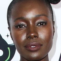 Anna Diop Meztelen