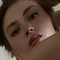 Anna Dubowick Meztelen
