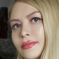 Anna Leggy Meztelen