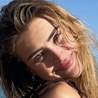 Anna von Klinski Meztelen