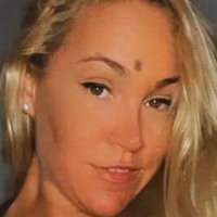 Anninha Wolff Meztelen