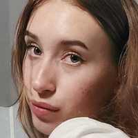 aryayarol Meztelen