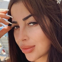 Asena Neuhoff Meztelen