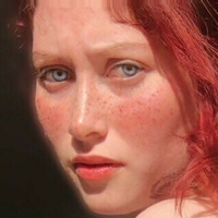Ashley Ginger Meztelen