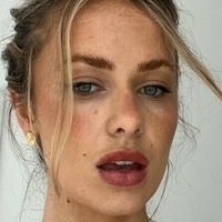 Ashling Lorger Meztelen