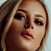 Ashlyn Sharp Meztelen