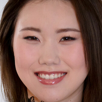 Asuka Tenshi Meztelen