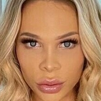 auroranorthfan Meztelen