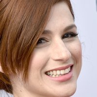 Aya Cash Meztelen