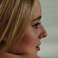 Beatriceesmont Meztelen