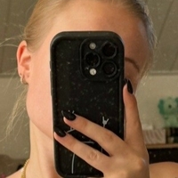 Behind_Visors Meztelen