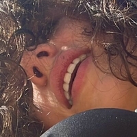 Bella Ossi Meztelen