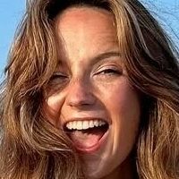 Bella Prichard Meztelen