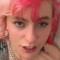 Beth McCarthy Meztelen