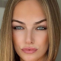 Blondie Marie Meztelen