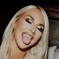 Briana Walker Meztelen