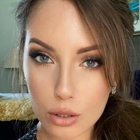 Brielle Day Meztelen