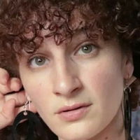 Britanny Simon Meztelen