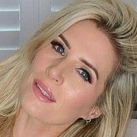 British Soap Stars Meztelen