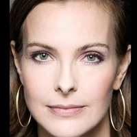 Carole Bouquet Meztelen