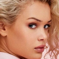 Carolina Marie Meztelen
