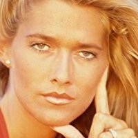 Caroline Cossey Meztelen