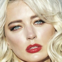 Caroline Vreeland Dicussion Meztelen