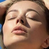 Caroline Vreelnd Meztelen