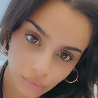 Celina Sharma Meztelen