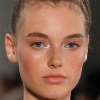 Celine Bethmann Meztelen