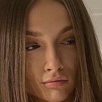 Celine Sophie Rae Meztelen