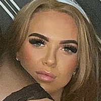Charlotte Hill Meztelen