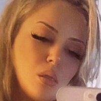 Chloe Dymond Meztelen